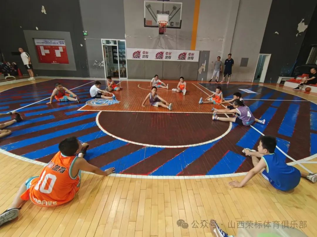 业余爱好者如何在有限时间内追求篮球技能提升_1