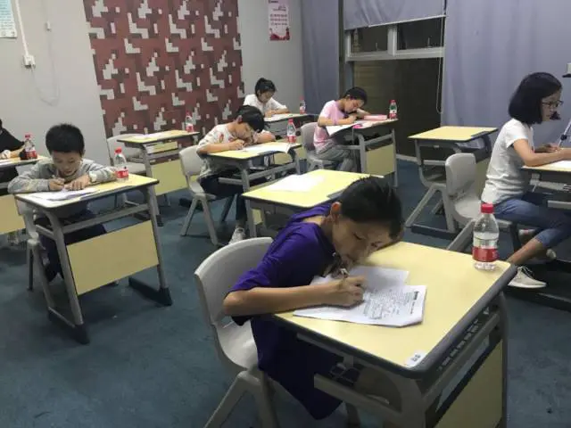 大学生篮球爱好者如何借鉴偶像的成长路径_0