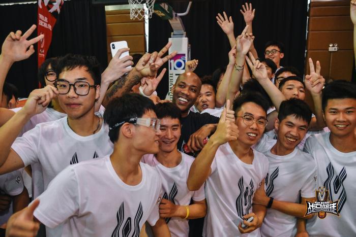 如何借助篮球榜样的力量提升团队协作能力_1